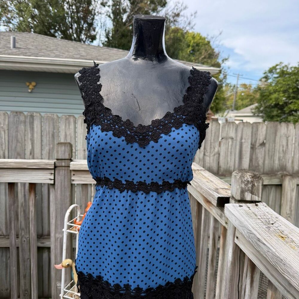 Apt. 9 Blue Polka Dot Lace Trim Tie Back Y2K Babydoll Top